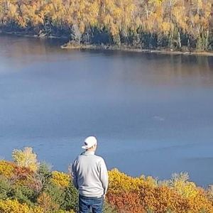 Meet your Posher, Camiel